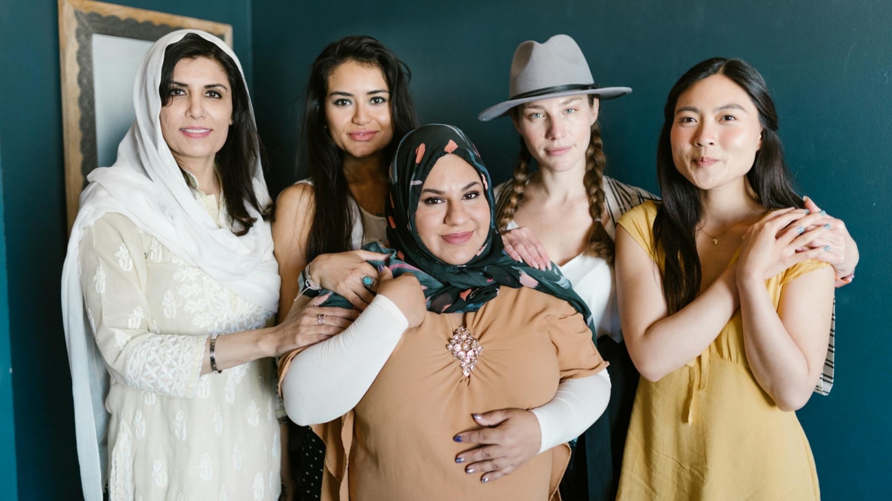 Para Networking: Como fazer amizades com estrangeiros (e não só brasileiros), participe de eventos multiculturais, plataforma